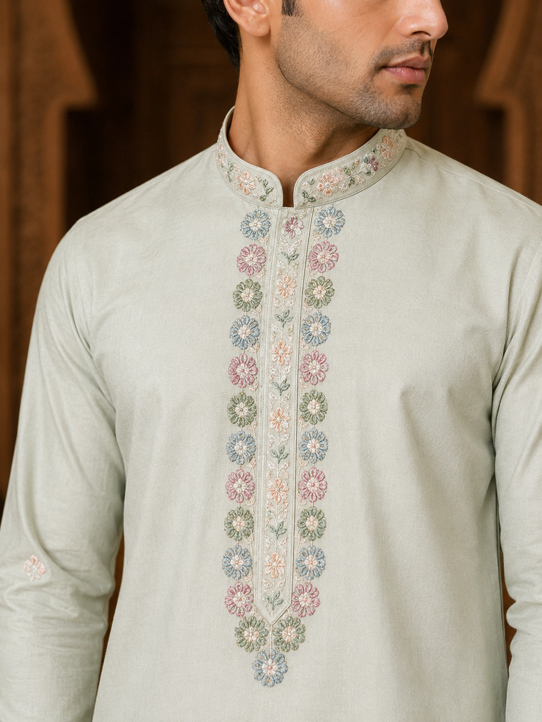 Men's Ivory Dola Silk Floral Embroidered Kurta Set view 2