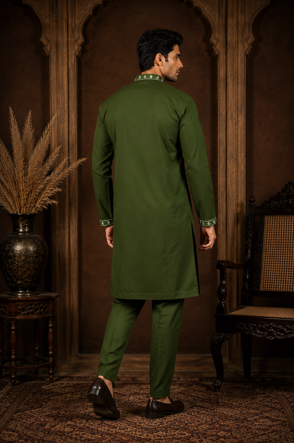 Men's Forest Green Japanese Embroidered Kurta Set view 3