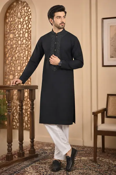 Black Japanese Embroidered Kurta