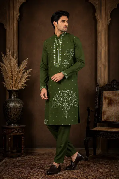 Men's Forest Green Japanese Embroidered Kurta Set view 2