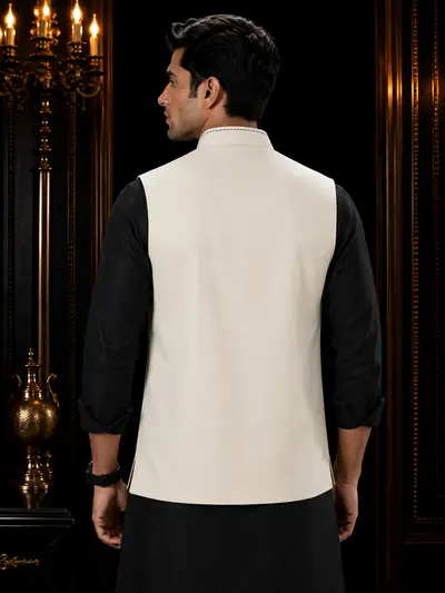 Ivory Contrast-Border Linen Waistcoat view 3